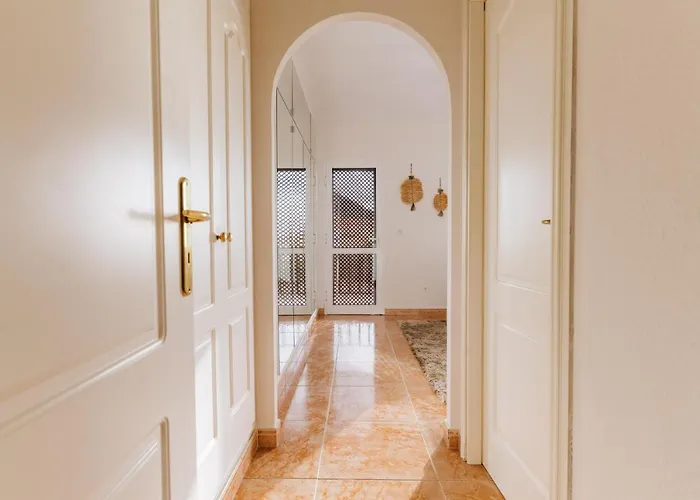 Roque-house بيت للعطل *