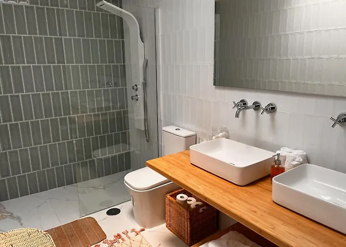 Roque-house אדחה