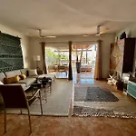 Roque-house * Costa Adeje (Tenerife)