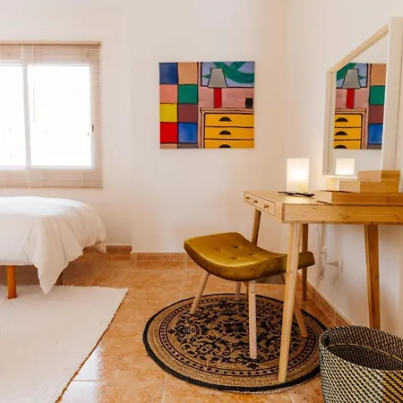 Roque-house Hébergement de vacances *