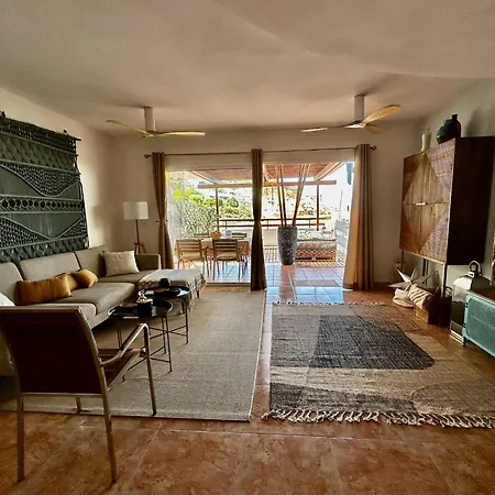 Roque-house * Costa Adeje (Tenerife)